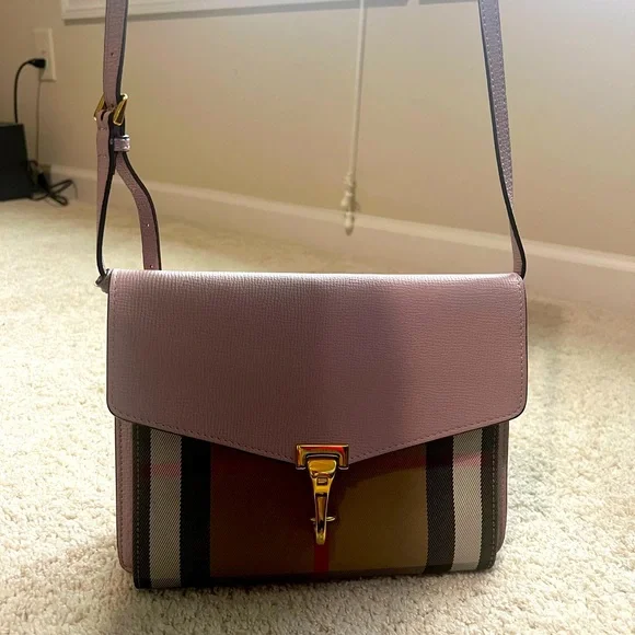 Burberry crossbody - Picture 3 of 9